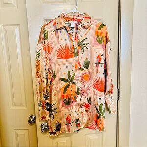 House of Harlow 1960 Vibrant Tropical Print Poly Satin Blouse Shell Buttons